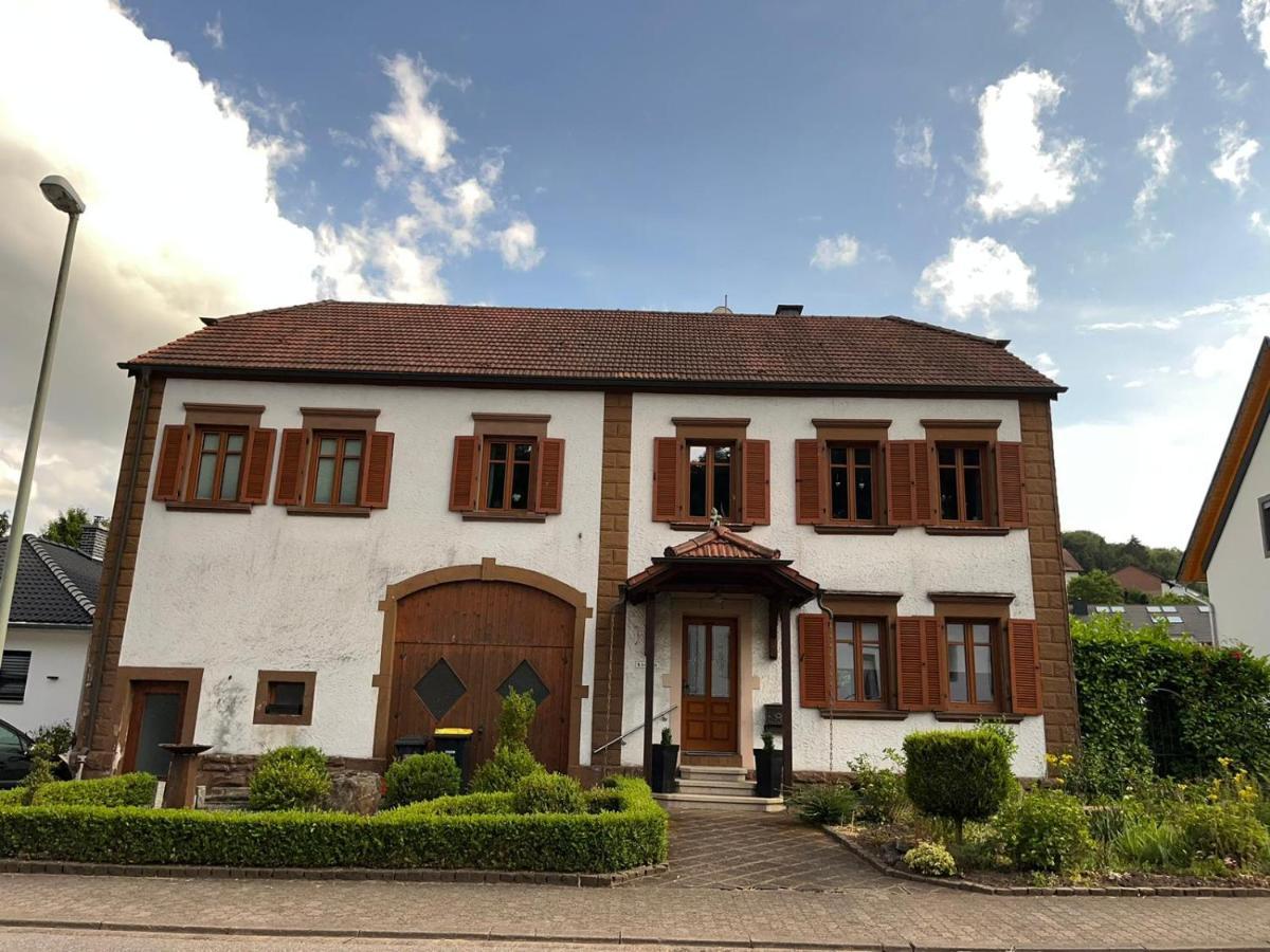 Ferienwohnung Goettert - Haus Erika Beckingen Eksteriør billede